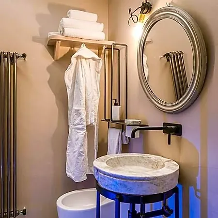 A'mare Luxury Nocleg ze śniadaniem 4*