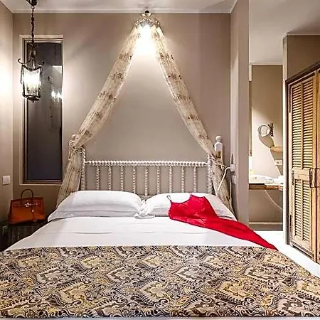 A'mare Luxury Nocleg ze śniadaniem 4*